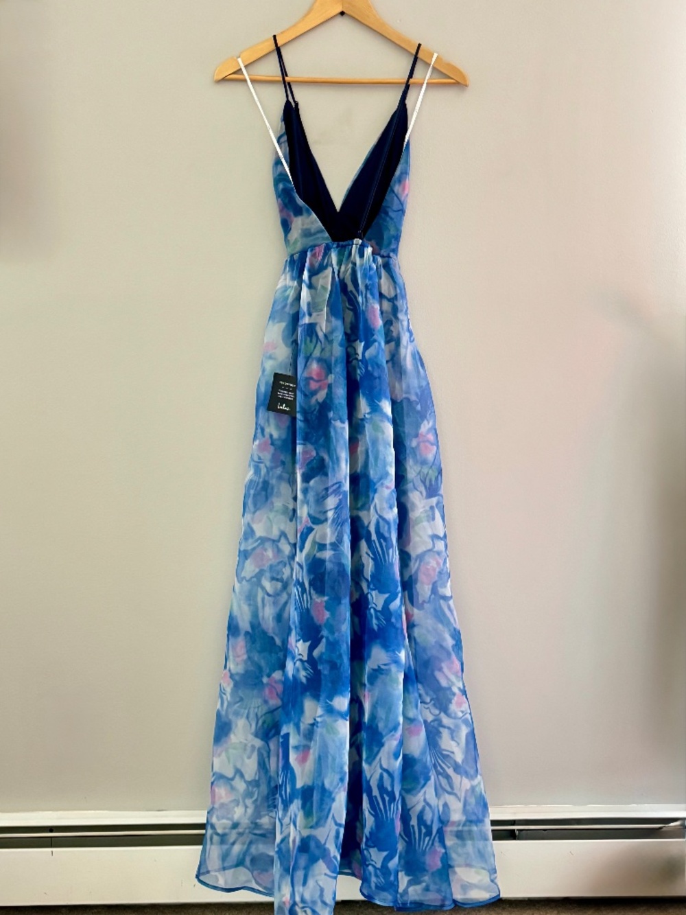 NWT Lulu's Bloom Wildly Maxi Dress Open Back Watercolor Fairy Organza Blue Sz XS - Picture 3 of 16